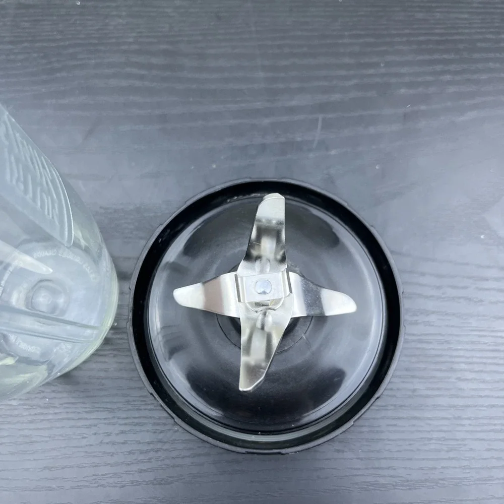 Nutri Ninja 24oz Cup w/ Blender‎ Blade & Sip Cap Replacement Set